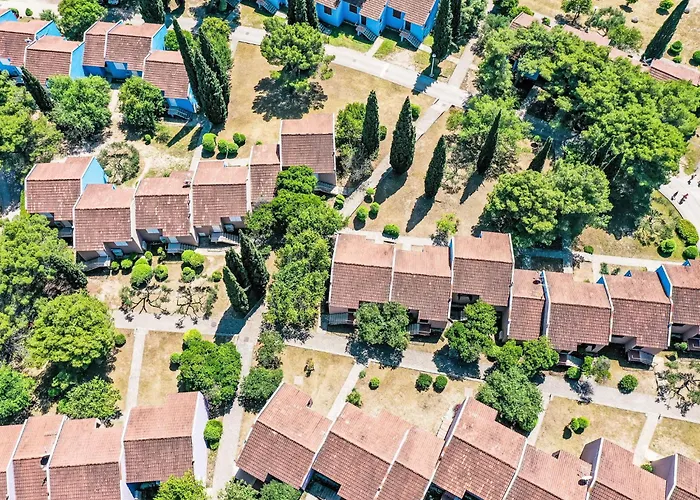 Medena-4 By Interhome *