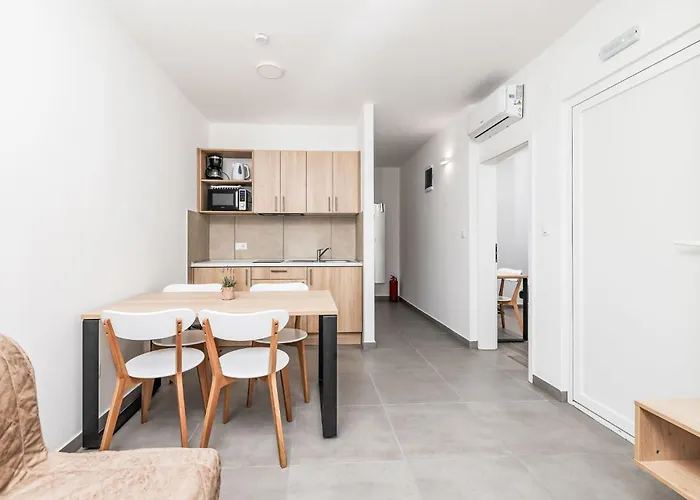 Medena-4 By Interhome Apartmán *